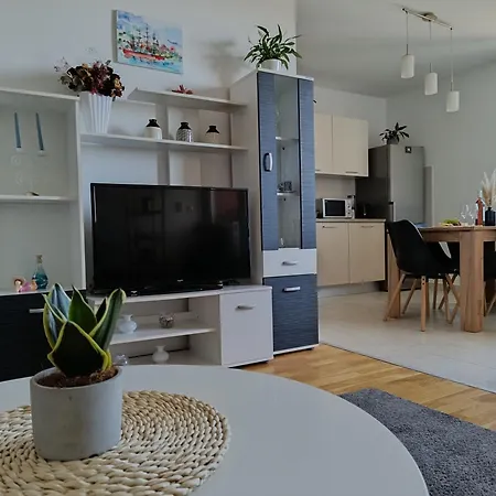 Veske Апартаменты Макарска