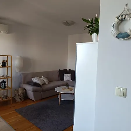 Veske Apartment